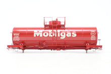 Load image into Gallery viewer, O Brass PSC - Precision Scale Co. Various Roads ACF 8,000 Gallon Insulated Tank Car Factory Painted Red WSRX - Mobilgas No. 238
