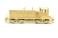 Load image into Gallery viewer, O Brass Oriental Limited Various Roads EMD NW-2 1000HP PH IV Switcher
