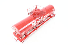 Load image into Gallery viewer, O Brass PSC - Precision Scale Co. Various Roads ACF 8,000 Gallon Insulated Tank Car Factory Painted Red WSRX - Mobilgas No. 238
