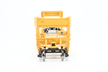 Load image into Gallery viewer, O Scale Atlas "O" Various Roads TTX - Trailer Train Gunderson Stack Car 5-Unit Set FP No. 63252
