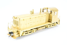 Load image into Gallery viewer, O Brass Oriental Limited Various Roads EMD NW-2 1000HP PH IV Switcher
