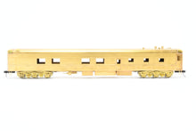 Load image into Gallery viewer, O Brass CON Sunset Models PRR - Pennsylvania Railroad 1938 "Broadway Limited" Dining Car
