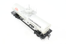 Load image into Gallery viewer, O Brass PSC - Precision Scale Co. Various Roads ACF 8,000 Gallon Insulated Tank Car Factory Painted Silver DUPX - Dupont No. 2675
