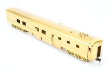Load image into Gallery viewer, O Brass CON Sunset Models PRR - Pennsylvania Railroad 1938 "Broadway Limited" Dining Car
