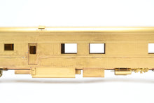 Load image into Gallery viewer, O Brass CON Sunset Models PRR - Pennsylvania Railroad 1938 "Broadway Limited" Dining Car
