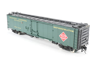O Brass PSC - Precision Scale Co. REA - Railway Express Agency 50' Ice Reefer Factory Painted No. 7802