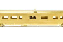 Load image into Gallery viewer, HO Brass The Palace Car Company GN - Great Northern Diner/Coach &quot;International&quot; Streamliner #1145/1146

