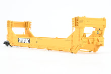 Load image into Gallery viewer, O Scale Atlas "O" Various Roads TTX - Trailer Train Gunderson Stack Car 5-Unit Set FP No. 63252
