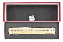 Load image into Gallery viewer, HO Brass The Palace Car Company GN - Great Northern Diner/Coach &quot;International&quot; Streamliner #1145/1146
