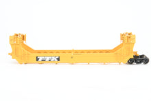 Load image into Gallery viewer, O Scale Atlas "O" Various Roads TTX - Trailer Train Gunderson Stack Car 5-Unit Set FP No. 63252
