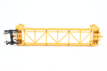 Load image into Gallery viewer, O Scale Atlas "O" Various Roads TTX - Trailer Train Gunderson Stack Car 5-Unit Set FP No. 63252
