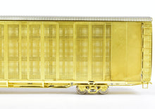 Load image into Gallery viewer, HO Brass OMI - Overland Models, Inc. Various Roads Safe-T-Pack Auto Rack, Tri-Level With Closed Top and Youngstown Tri-Fold Doors ATSF, FEC, N&amp;W, and WP
