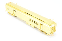 Load image into Gallery viewer, HO Brass W&amp;R Enterprises NP - Northern Pacific Mail &amp; Express Car No Center Door Nos. 1402-1421

