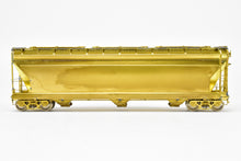 Load image into Gallery viewer, HO Brass OMI - Overland Models, Inc. Various Roads ACF 3-Bay Counterflow 4650 Cubic Feet Covered Hopper w/ 3 Long Hatches
