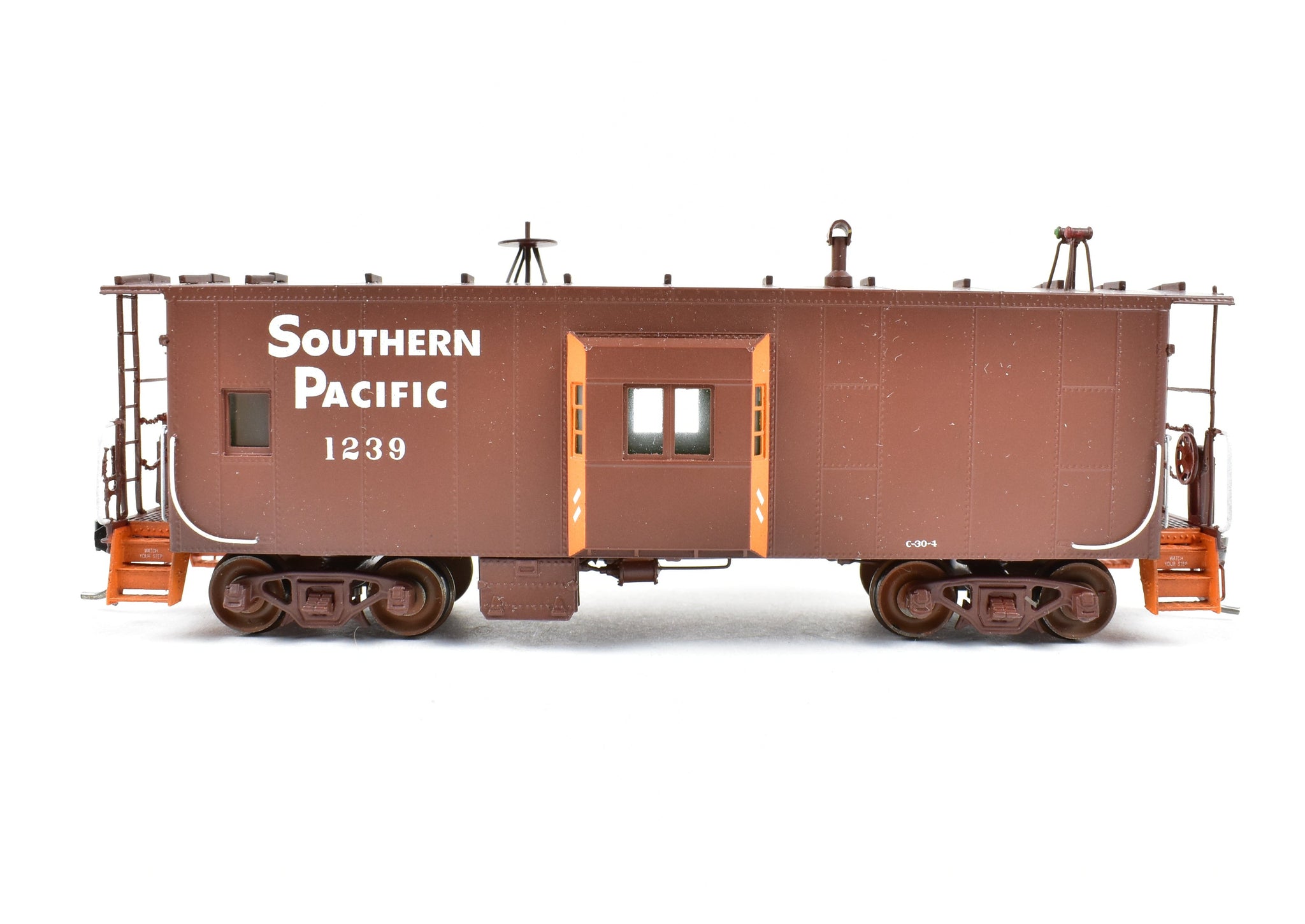 SP C-40-3 Caboose - Freight Cars - HO scale - Rapido Trains Inc.