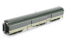 Load image into Gallery viewer, HO Brass W&amp;R Enterprises NP - Northern Pacific Baggage Auto Car Factory Painted "Lowey" No. 1591
