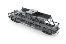 Load image into Gallery viewer, HO Brass W&amp;R Enterprises NP - Northern Pacific MOW Boom Car Factory Painted No. 203694
