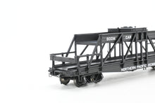 Load image into Gallery viewer, HO Brass W&amp;R Enterprises NP - Northern Pacific MOW Boom Car Factory Painted No. 203694
