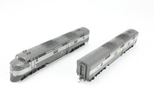 Load image into Gallery viewer, HO Brass Oriental Limited NYC - New York Central EMD E7 A/B 2000 HP Phase I Set Factory Painted
