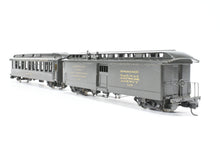 Load image into Gallery viewer, HOn3 Brass CON NJ Custom Brass D&amp;RGW - Denver &amp; Rio Grande Western San Juan Set #2 Alamosa and Baggage Custom Painted
