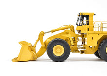 Load image into Gallery viewer, HO Brass CON CCM Models Caterpillar Classic Collection Cat 992G Wheel Loader FP
