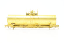 Load image into Gallery viewer, O Brass PSC - Precision Scale Co. Various Roads 10,000 Gallon ACF Tank Car
