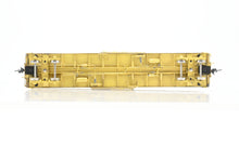 Load image into Gallery viewer, HO Brass PSC - Precision Scale Co. NYC - New York Central Express Box Car Converted Troop Sleeper REBOXX
