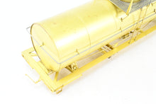 Load image into Gallery viewer, O Brass PSC - Precision Scale Co. Various Roads 10,000 Gallon ACF Tank Car
