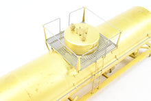 Load image into Gallery viewer, O Brass PSC - Precision Scale Co. Various Roads 10,000 Gallon ACF Tank Car
