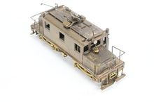 Load image into Gallery viewer, HO Brass E. Suydam &amp; Co PE - Pacific Electric 1624 Steeple Cab Freight Motor Early Run
