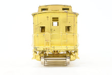 Load image into Gallery viewer, O Brass OMI - Overland Models, Inc. WM - Western Maryland NE Steel Caboose Diesel Era Version
