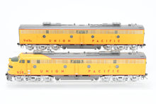 Load image into Gallery viewer, O Brass Key Imports UP - Union Pacific EMD E8 A/B Set Custom Series #85 Factory Painted Nos. 928/940B
