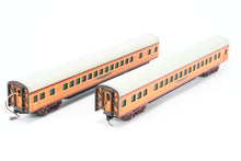 Load image into Gallery viewer, O Scale Weaver MILW - Milwaukee Road 2-Car Hiawatha Add-On set Factory Painted
