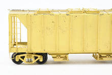 Load image into Gallery viewer, O Brass Pecos River Brass Various Roads ACF 34' Covered Hopper Closed Sides/Square Hatches
