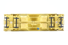 Load image into Gallery viewer, O Brass Pecos River Brass Various Roads ACF 34' Covered Hopper Closed Sides/Square Hatches

