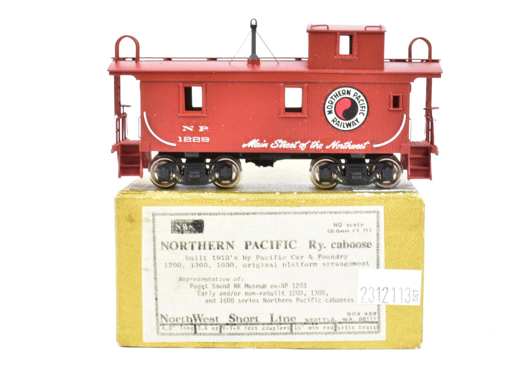 HO Brass NWSL - Northwest Short Line CON NP - Northern Pacific Wood Caboose C/P