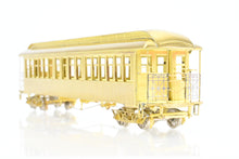 Load image into Gallery viewer, HO Brass MTS Imports Manhattan Elevated and C&amp;SSRT - Chicago &amp; South Side Rapid Transit Elevated Car (Unpowered)
