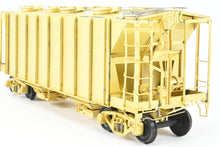 Load image into Gallery viewer, O Brass Pecos River Brass Various Roads ACF 34' Covered Hopper Closed Sides/Round Hatches Rebuilt
