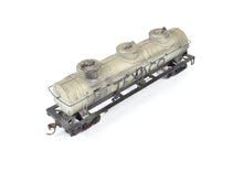 Load image into Gallery viewer, HO Brass Gem Models Various Roads 42&#39; 3-Dome Tank Car CP Lettered Texaco Weathered
