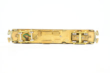 Load image into Gallery viewer, HO Brass Suydam PE - Pacific Electric RPO Railway Post Office Car 1407
