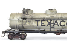 Load image into Gallery viewer, HO Brass Gem Models Various Roads 42&#39; 3-Dome Tank Car CP Lettered Texaco Weathered
