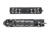 Load image into Gallery viewer, HO Brass Key Imports NYC - New York Central L-4b 4-8-2 Mohawk Custom Painted No. 3135
