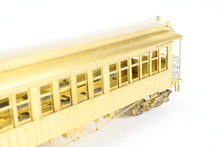 Load image into Gallery viewer, HO Brass MTS Imports Manhattan Elevated Railway and C&amp;SSRT - Chicago &amp; South Side Rapid Transit Elevated 2 Car Set
