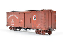 Load image into Gallery viewer, HO Brass W&amp;R Enterprises NP - Northern Pacific Truss Rod Box Car Painted No. 3931 Weathered AS-IS
