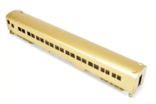 Load image into Gallery viewer, HO Brass Oriental Limited GN - Great Northern Heavyweight Streamstyled Deluxe Coach Nos. 944-949
