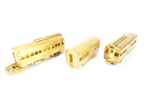 Load image into Gallery viewer, O Brass The Car Works CTA - Chicago Transit Authority 5000 Series Articulated Cars
