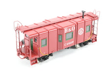 Load image into Gallery viewer, O Brass PSC - Precision Scale Co. B&amp;O - Baltimore &amp; Ohio I-12 Caboose, Built 1941 - 1945 Factory Painted No. C2807
