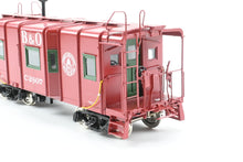 Load image into Gallery viewer, O Brass PSC - Precision Scale Co. B&amp;O - Baltimore &amp; Ohio I-12 Caboose, Built 1941 - 1945 Factory Painted No. C2807
