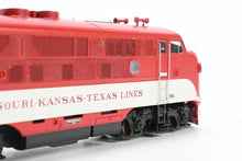 Load image into Gallery viewer, HO Athearn Genesis MKT - Missouri Kansas Texas EMD F3-A/F3-B/F3-A Phase II 3-Unit Set FP Nos. 205A, B, &amp; C
