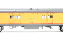 Load image into Gallery viewer, O Brass Sunset Models Third Rail UP - Union Pacific 70’ Harriman Baggage FP Yellow/Gray No. 3035
